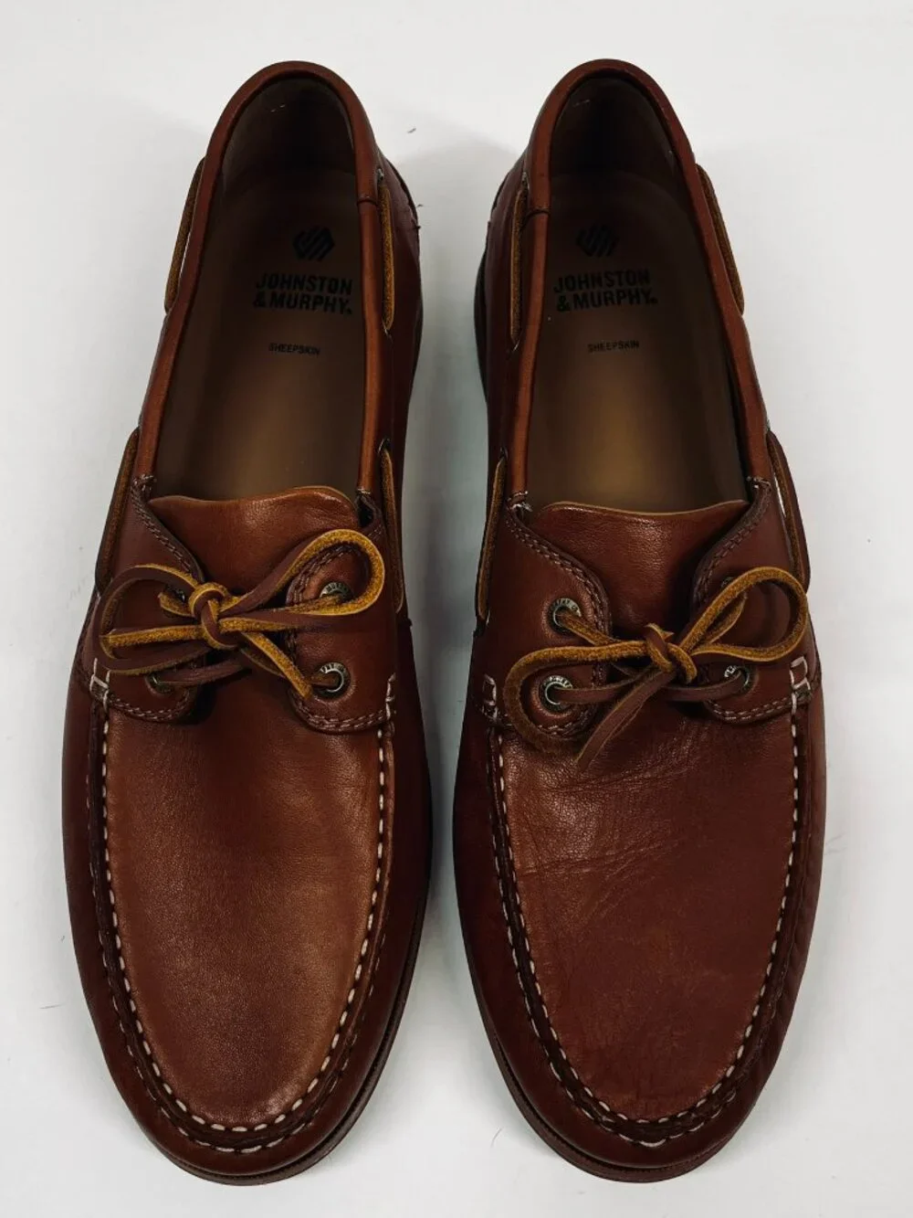 NWOB Johnston & Murphy Men's Tan Monaco 2-Eye Sheepskin Boat Shoe Size 13 M